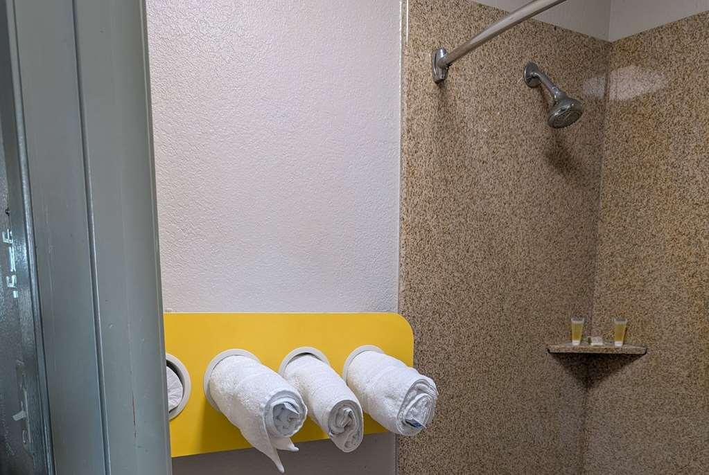 Days Inn By Wyndham Arcadia Louisiana Oda fotoğraf